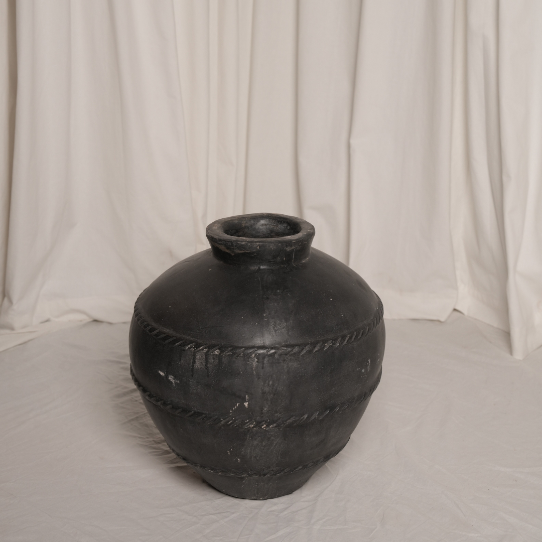 Black Terracotta Pot