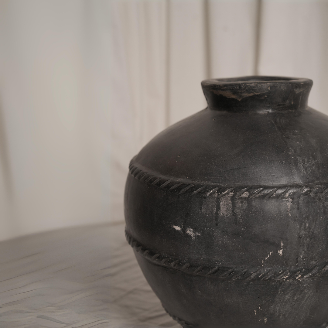 Black Terracotta Pot