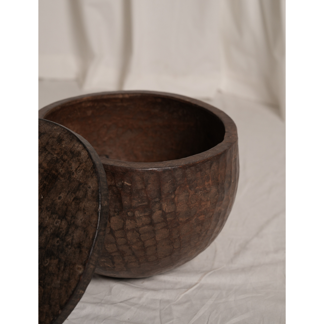 Naga Wooden Basket with Lid