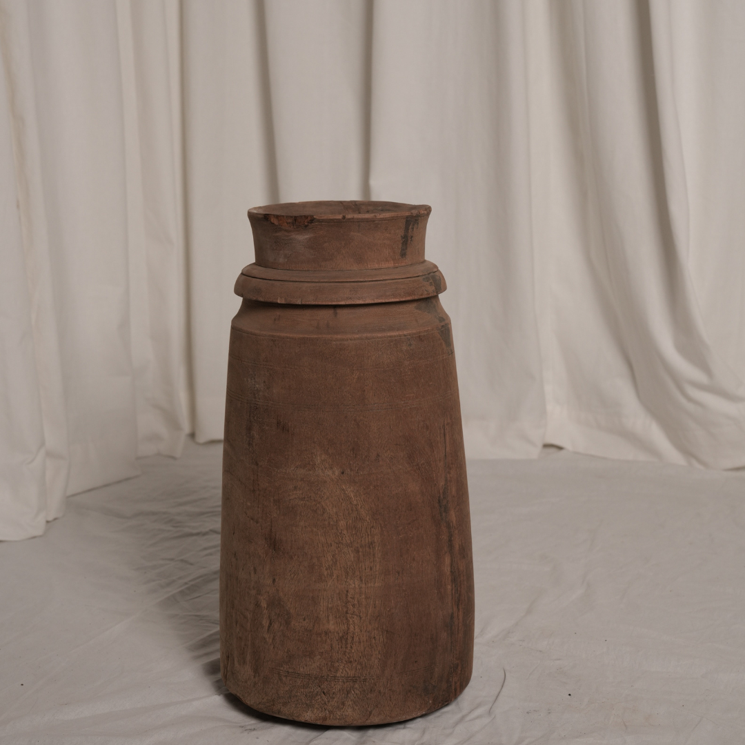 Wooden pot