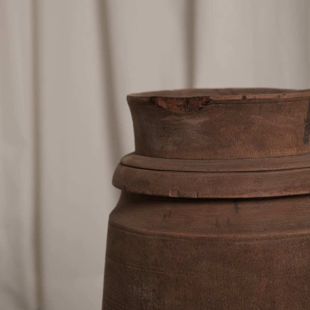 Wooden pot