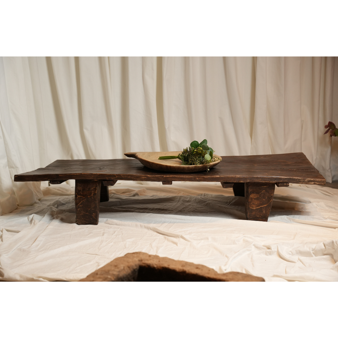 The Naga - Coffee Table