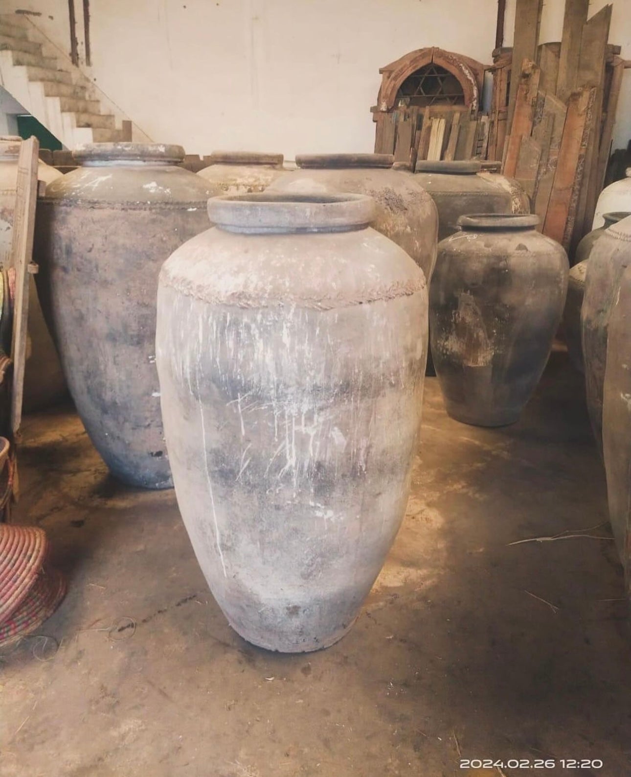 Vintage Pots (Large Size)